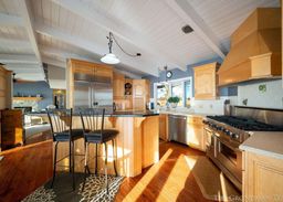 listing-thumbnails