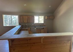 listing-thumbnails