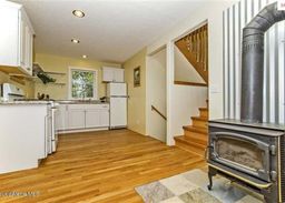 listing-thumbnails