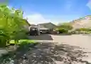listing-thumbnails