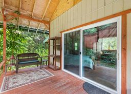 listing-thumbnails