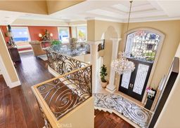 listing-thumbnails