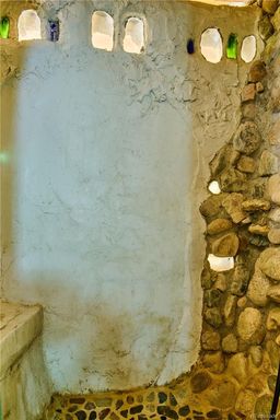 listing-thumbnails