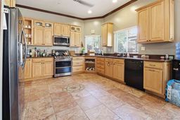 listing-thumbnails