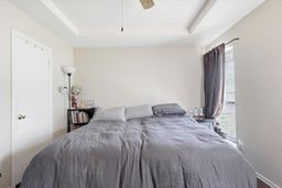 listing-thumbnails