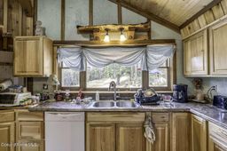 listing-thumbnails