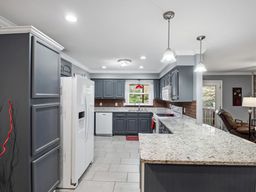 listing-thumbnails