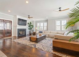 listing-thumbnails