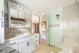 listing-thumbnails