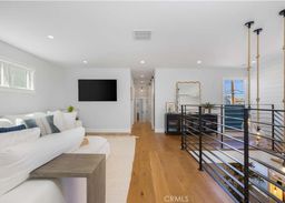 listing-thumbnails