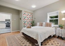 listing-thumbnails