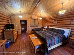 listing-thumbnails