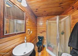 listing-thumbnails