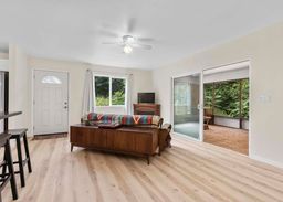 listing-thumbnails