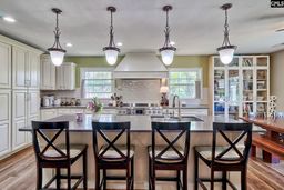 listing-thumbnails