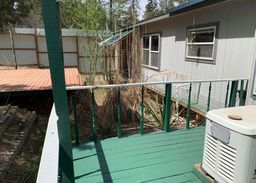 listing-thumbnails