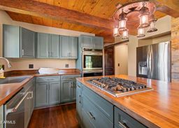 listing-thumbnails