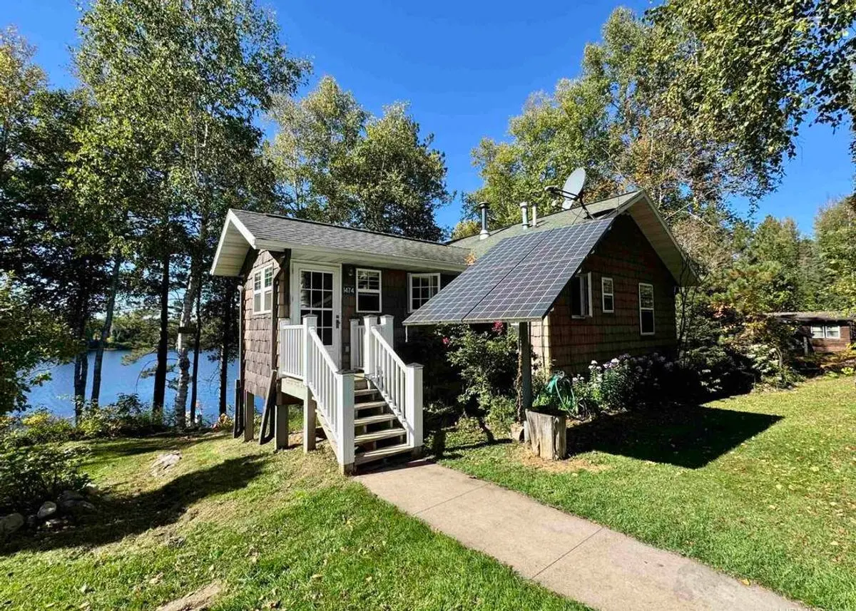 Green Homes for Sale - Crystal Falls, Michigan Green Home