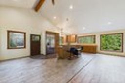 listing-thumbnails