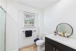listing-thumbnails