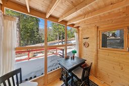 listing-thumbnails