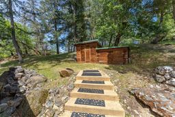 listing-thumbnails