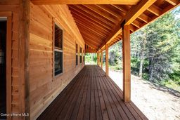 listing-thumbnails