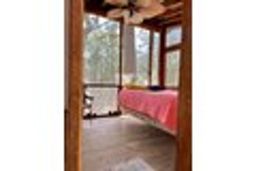 listing-thumbnails