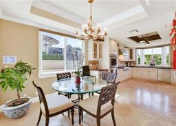listing-thumbnails