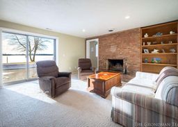 listing-thumbnails