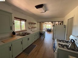 listing-thumbnails