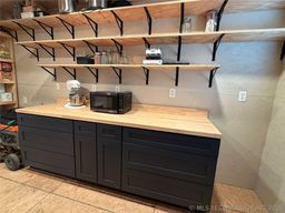 listing-thumbnails