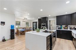 listing-thumbnails