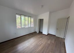 listing-thumbnails