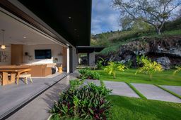 listing-thumbnails