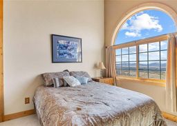 listing-thumbnails
