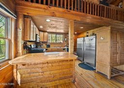 listing-thumbnails