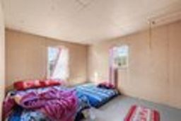listing-thumbnails