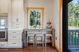 listing-thumbnails