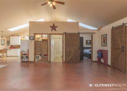 listing-thumbnails