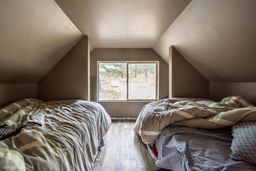 listing-thumbnails