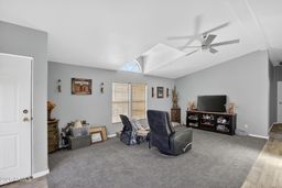 listing-thumbnails