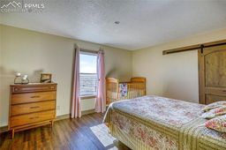 listing-thumbnails