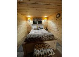 listing-thumbnails
