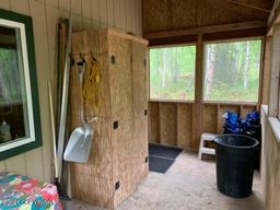 listing-thumbnails