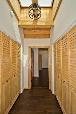 listing-thumbnails