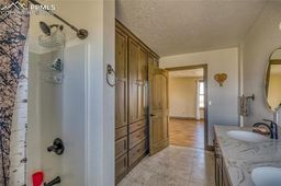 listing-thumbnails