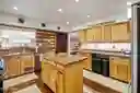 listing-thumbnails