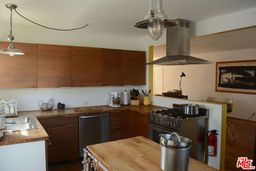 listing-thumbnails