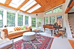 listing-thumbnails